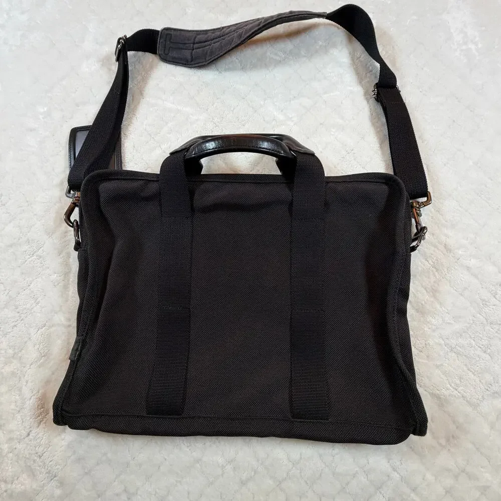 TUMI Alpha Compact Laptop Briefcase Black 15”x11” - Excellent Condition
